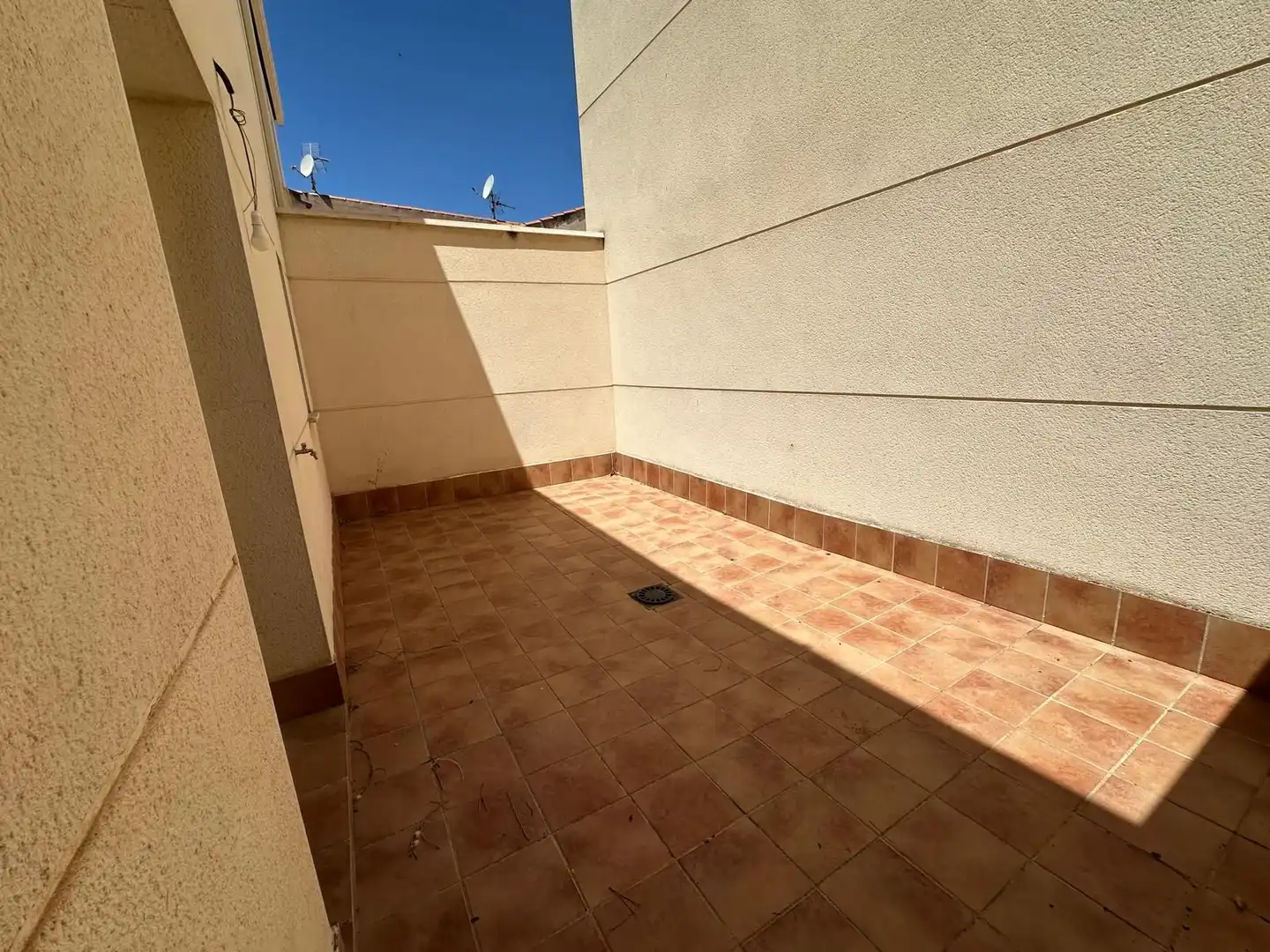 Adossat amb terrassa en venda a Calle VICTORIA, imagen 19