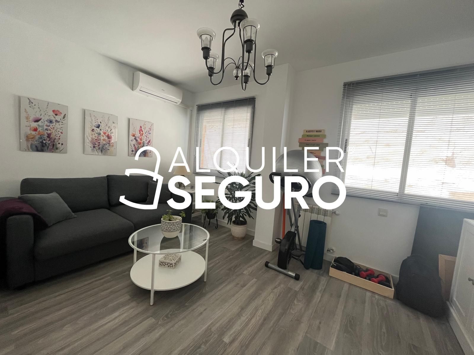 Sala de estar de Piso de alquiler en Valdemoro con Aire acondicionado, Calefacción y Terraza