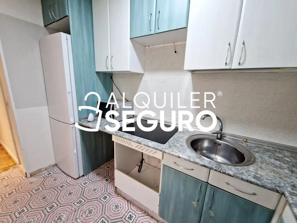 Cocina de Piso de alquiler en Alcorcón con Aire acondicionado, Calefacción y Terraza