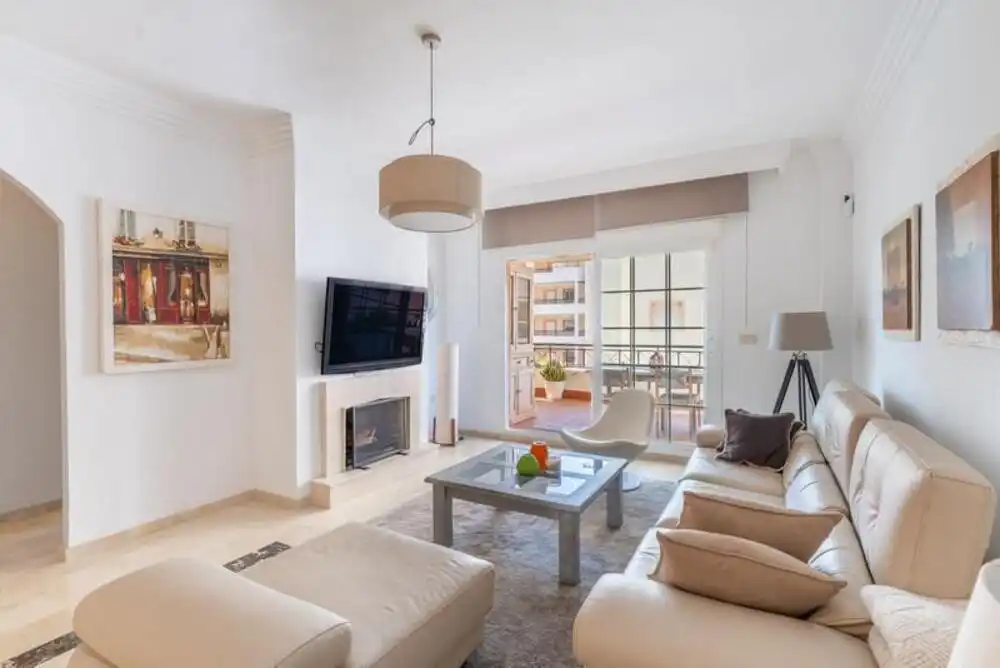 Apartment with pool for sale in Nueva Andalucía, imagen 8