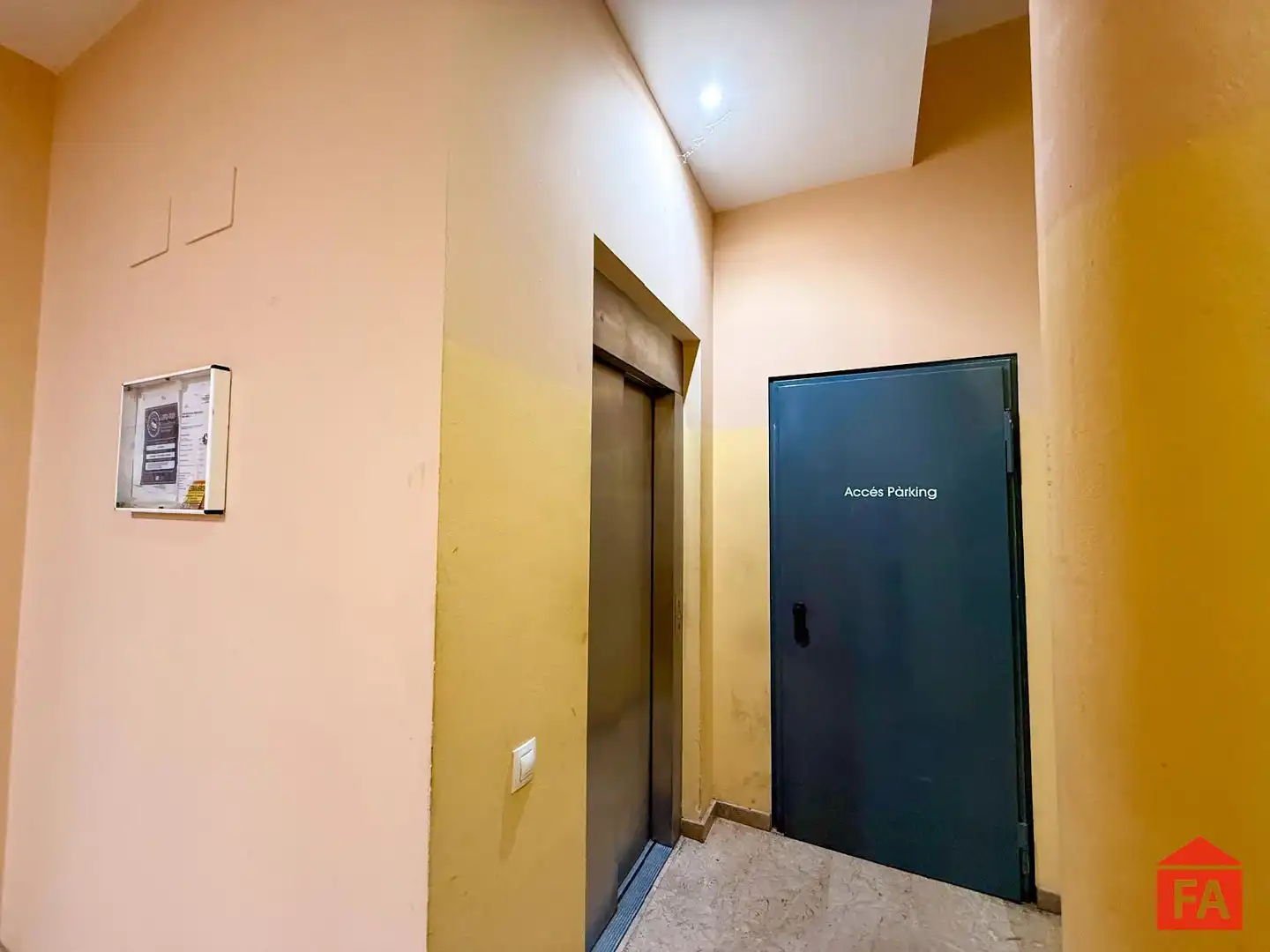 Ático en venta en El Vendrell con Calefacción, Terraza y Trastero