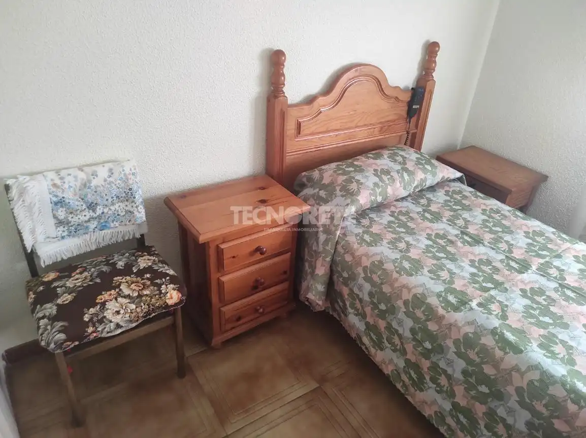 Habitación de Piso en venta en Guadalajara con Terraza y Trastero