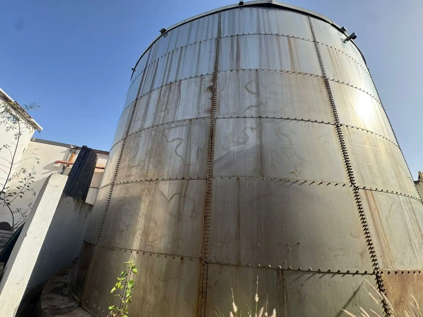 Vista exterior de Nave industrial de alquiler en San Cristóbal de la Laguna