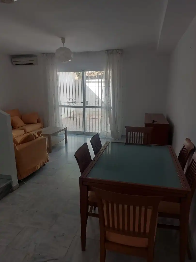 Comedor de Casa adosada de alquiler en Benalmádena con Aire acondicionado, Terraza y Amueblado