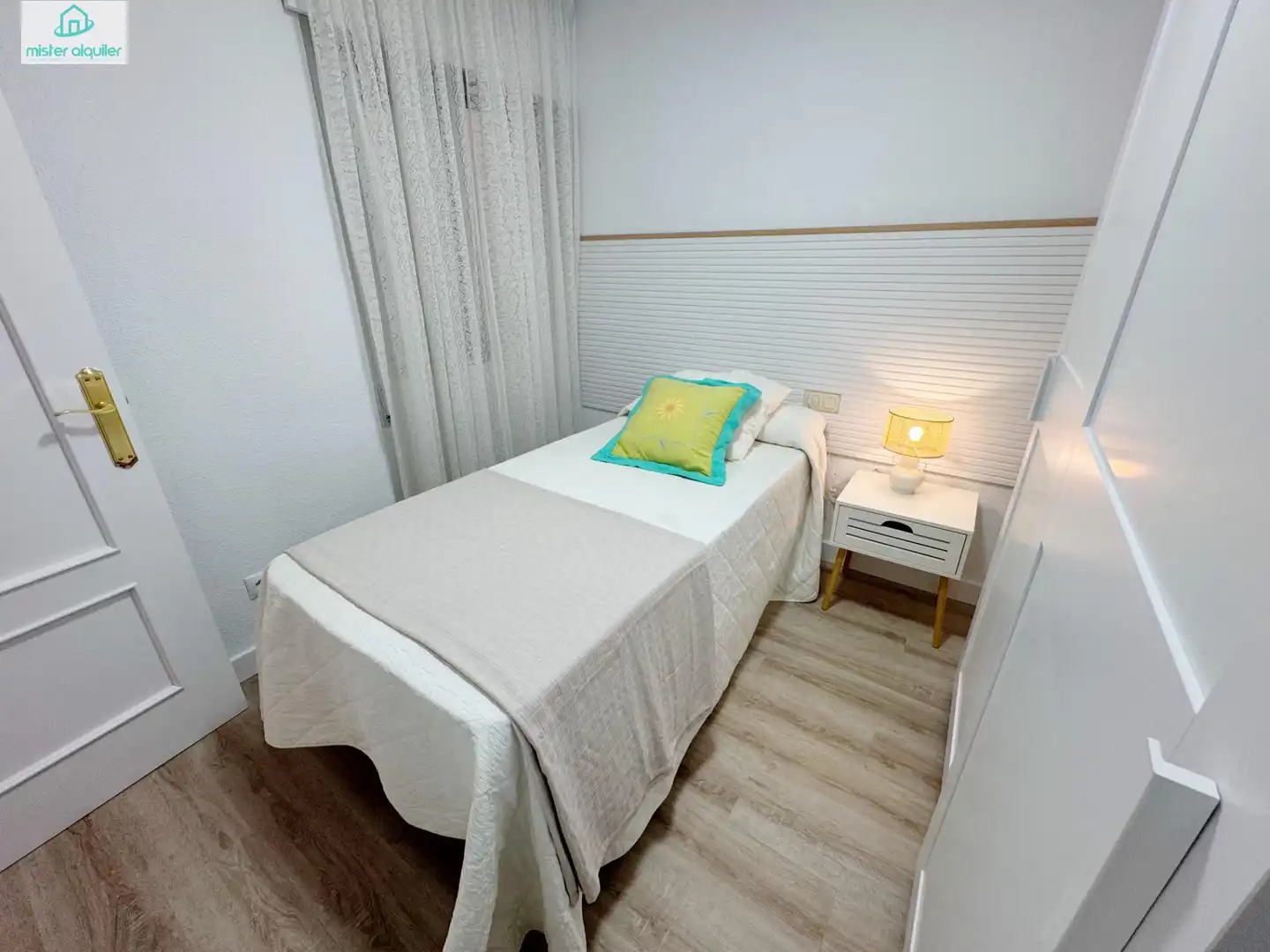 Appartement compact avec terrasse à louer à Calle COLON 12 B, imagen 11