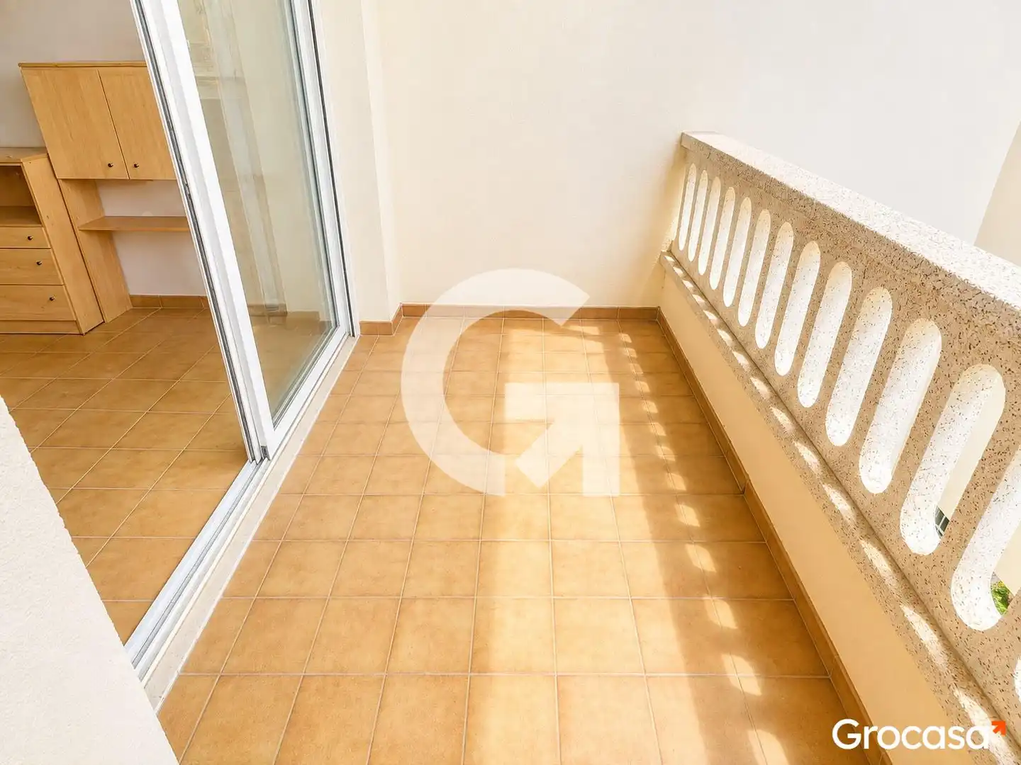Terrasse von Wohnung zum Verkauf in Cubelles mit Klimaanlage, Heizung und Ofen