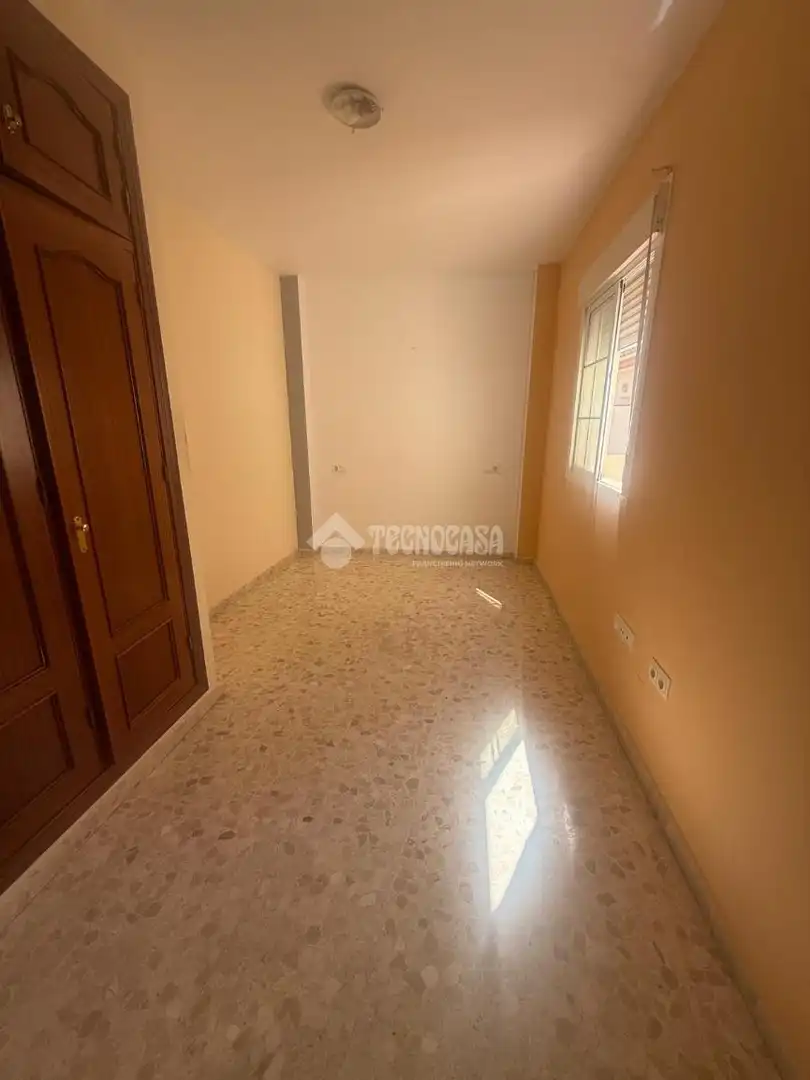 Habitación de Piso en venta en Cártama con Terraza y Balcón