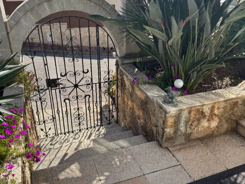 House with pool for sale in Passadge d'en Bandina 5, imagen 5