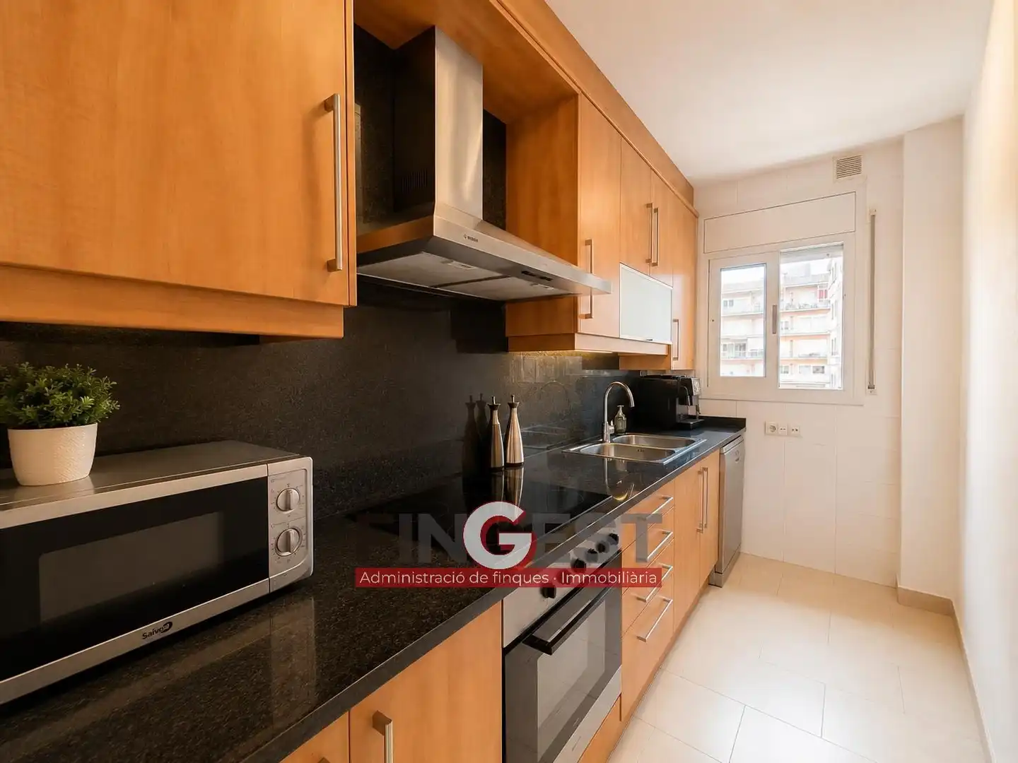 Cocina de Piso en venta en Blanes con Aire acondicionado y Jardín privado