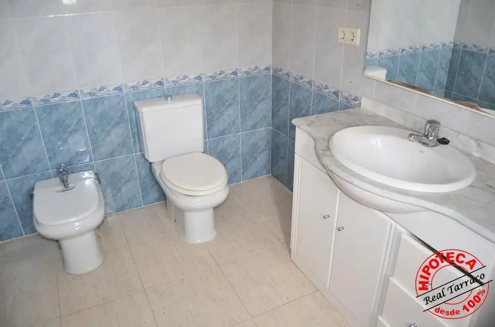 Baño de Casa adosada en venta en Calafell con Piscina comunitaria