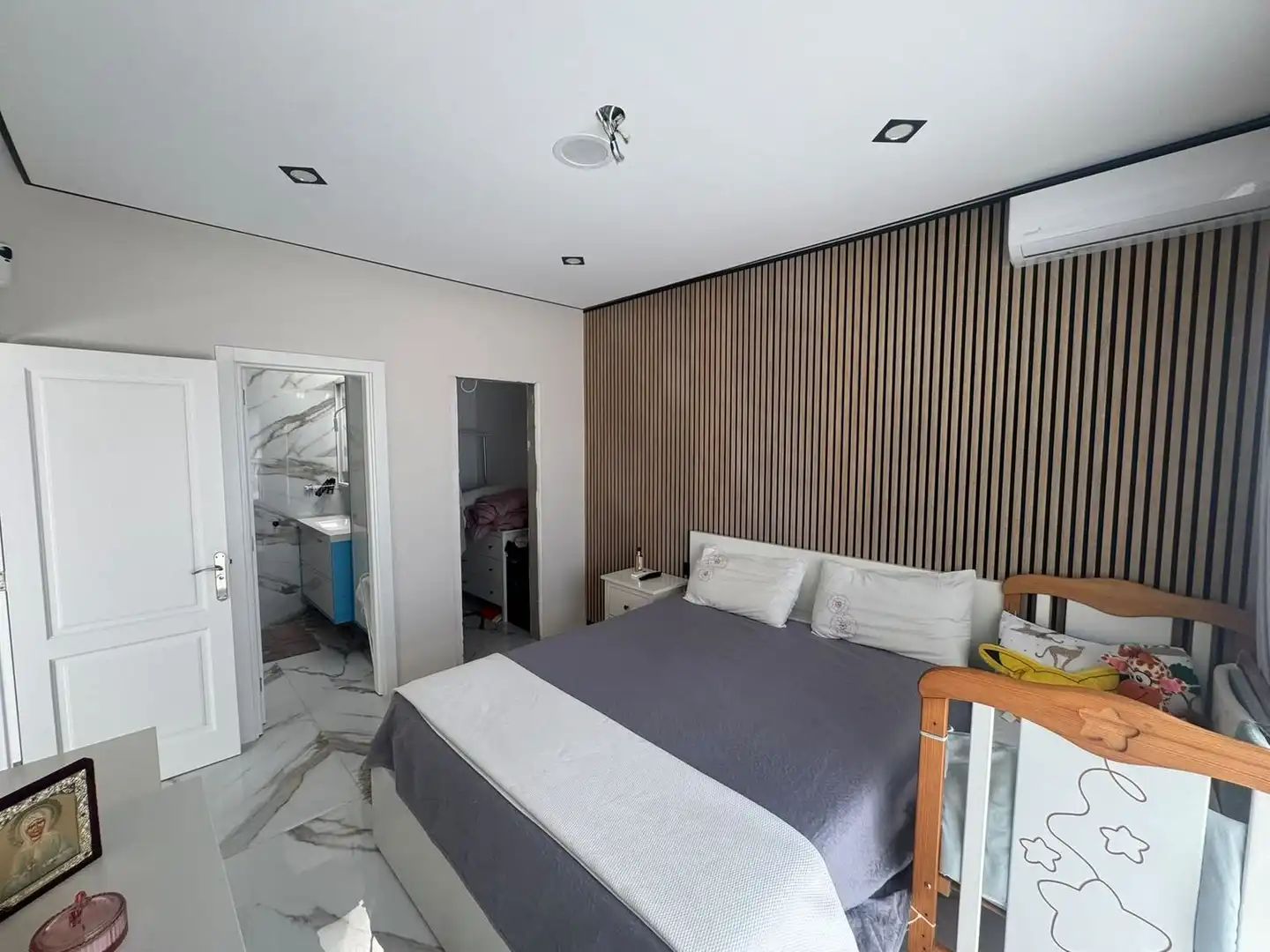 House with garden for sale in Calle Japón, imagen 17