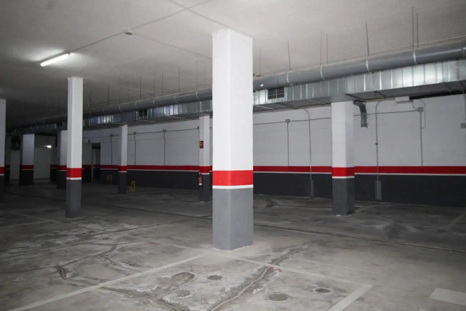 Parkplatz von Wohnungen zum Verkauf in Oropesa del Mar / Orpesa mit Klimaanlage, Privatgarten und Terrasse