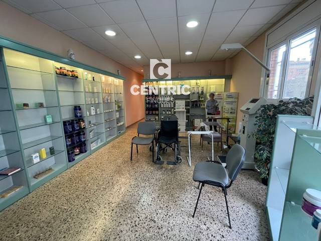 Local comercial en Alquiler en Ca n'Aurell