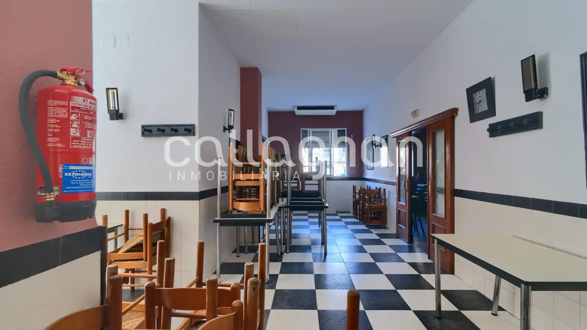 Local en venta en L'Alcúdia con Aire acondicionado y Amueblado