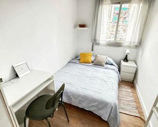 Bedroom of Flat to share in Badalona  with Furnished and Washing machine