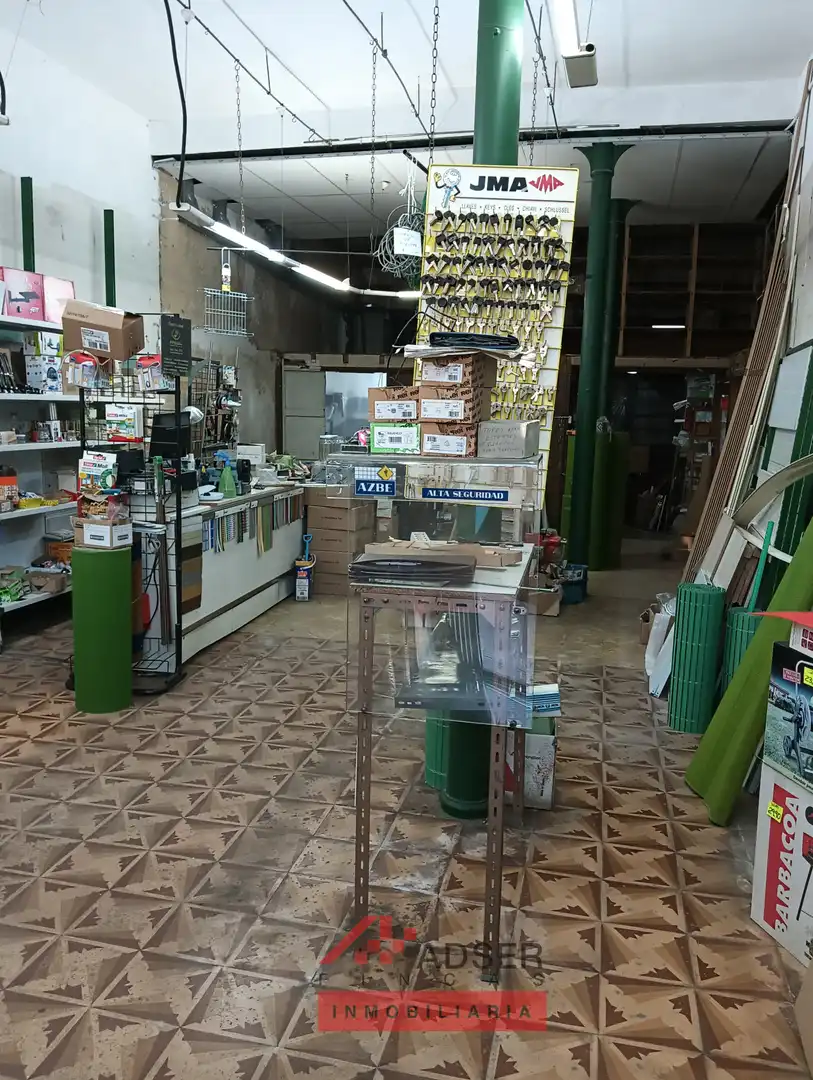 Local de alquiler en  Logroño