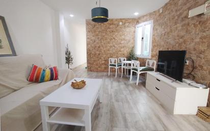 Living room of Flat for sale in Alicante / Alacant