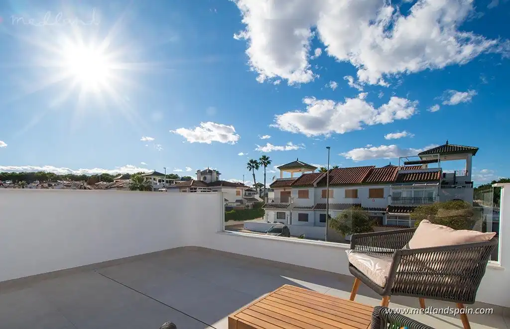 Terrassa de Casa o xalet en venda en Pilar de la Horadada amb Jardí privat, Terrassa i Piscina
