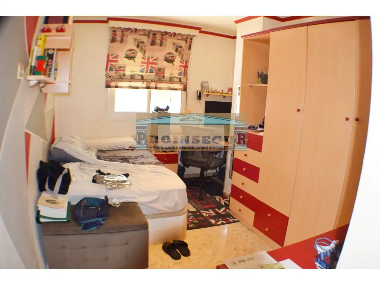 Dormitori de Casa o xalet en venda en Cártama amb Aire condicionat, Terrassa i Moblat