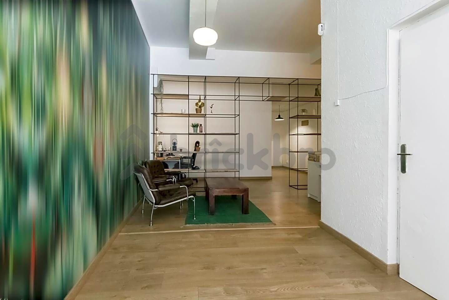 Premises for sale in  Barcelona Capital  with Air Conditioner