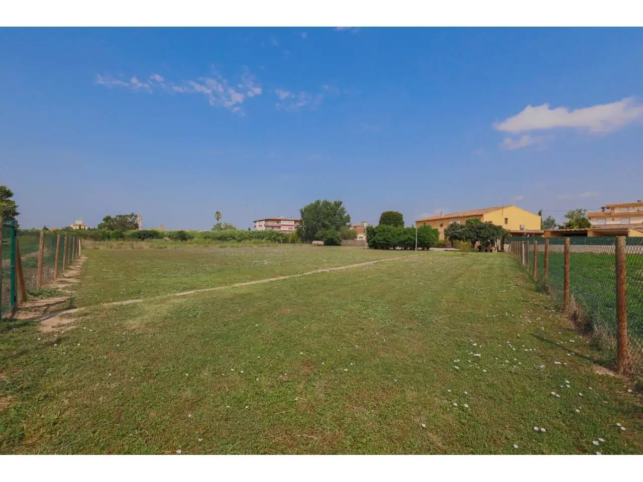 Country homes for sale in Verges  with Air Conditioner, Private garden and Terrace