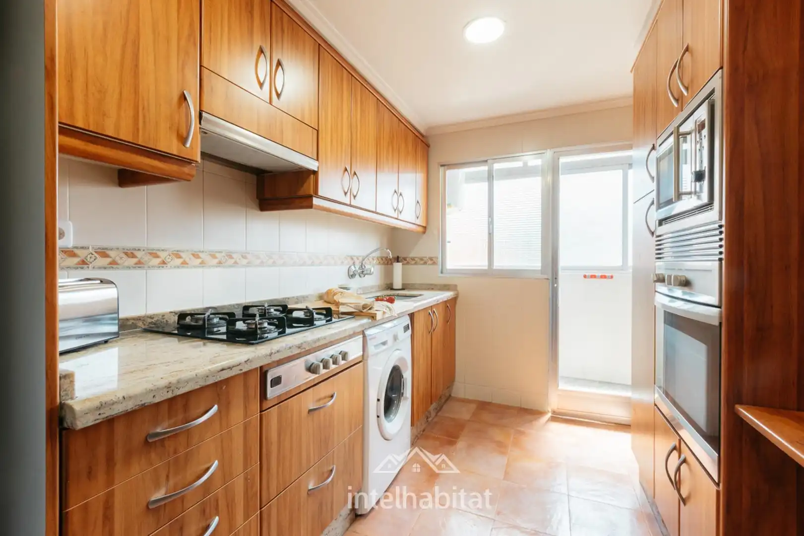 Kitchen of Flat for sale in Mislata  with Air Conditioner, Furnished and Balcony