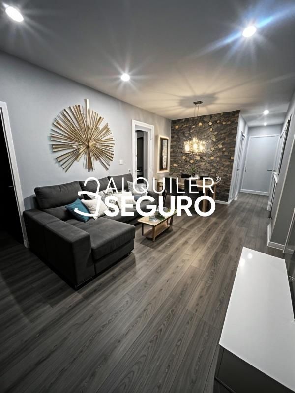 Sala d'estar de Pis de lloguer en Coslada amb Aire condicionat, Calefacció i Moblat