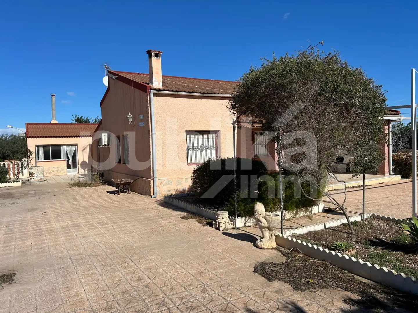 Außenansicht von Country house zum Verkauf in Elche / Elx mit Terrasse, Abstellraum und Schwimmbad