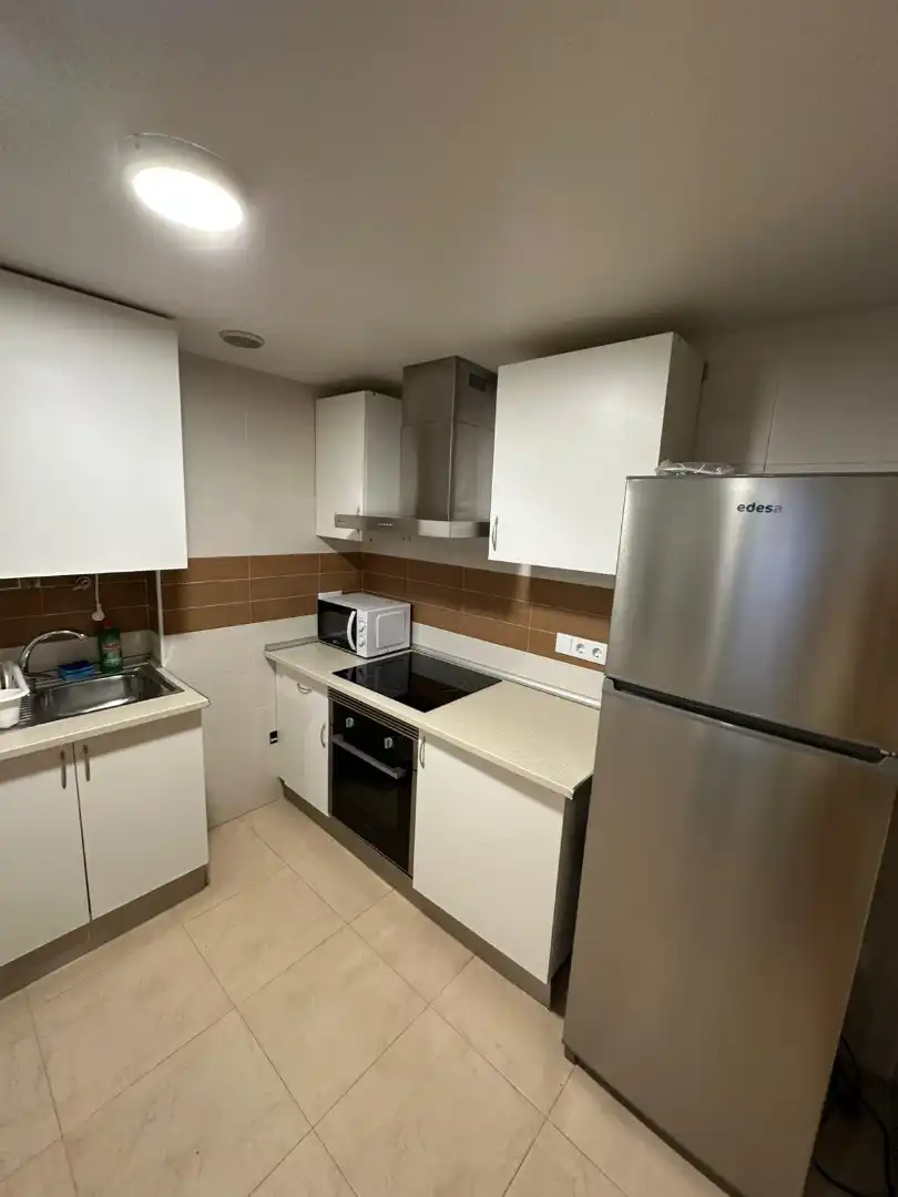Cocina de Apartamento de alquiler en Murcia con Aire acondicionado, Amueblado y Horno