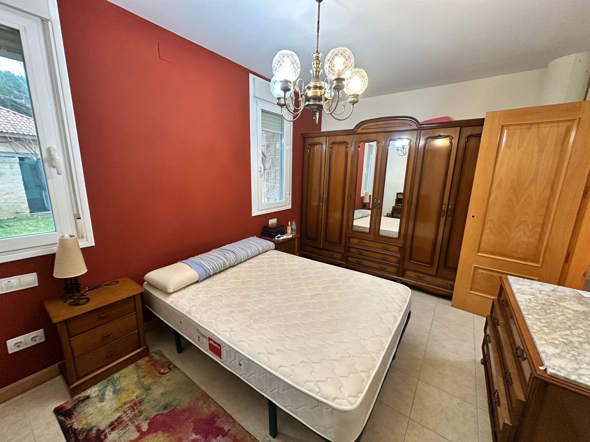 Dormitori de Casa o xalet en venda en Tordesillas amb Calefacció, Jardí privat i Moblat