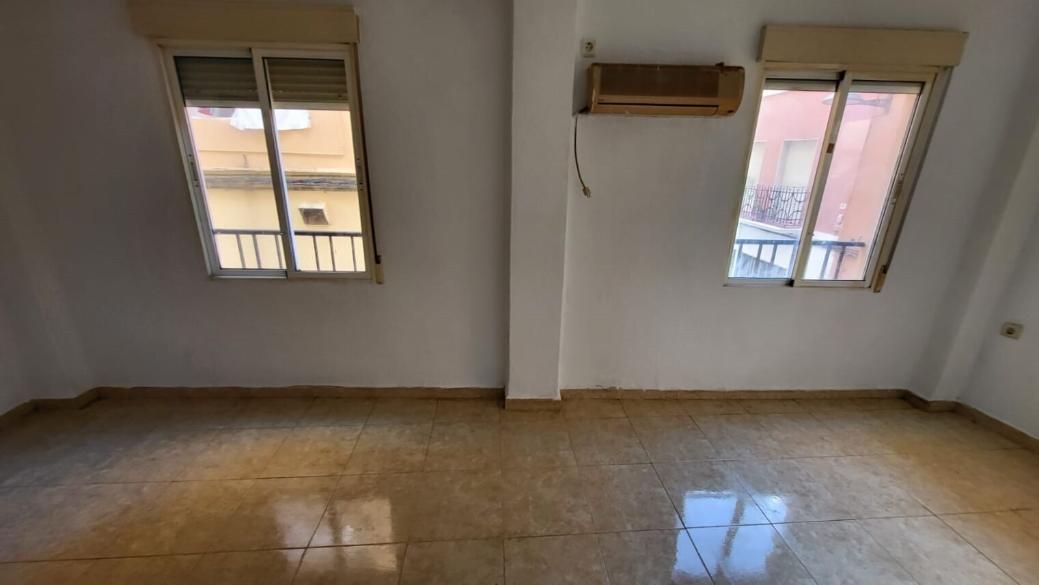 Vista exterior de Pis en venda en Sagunto / Sagunt