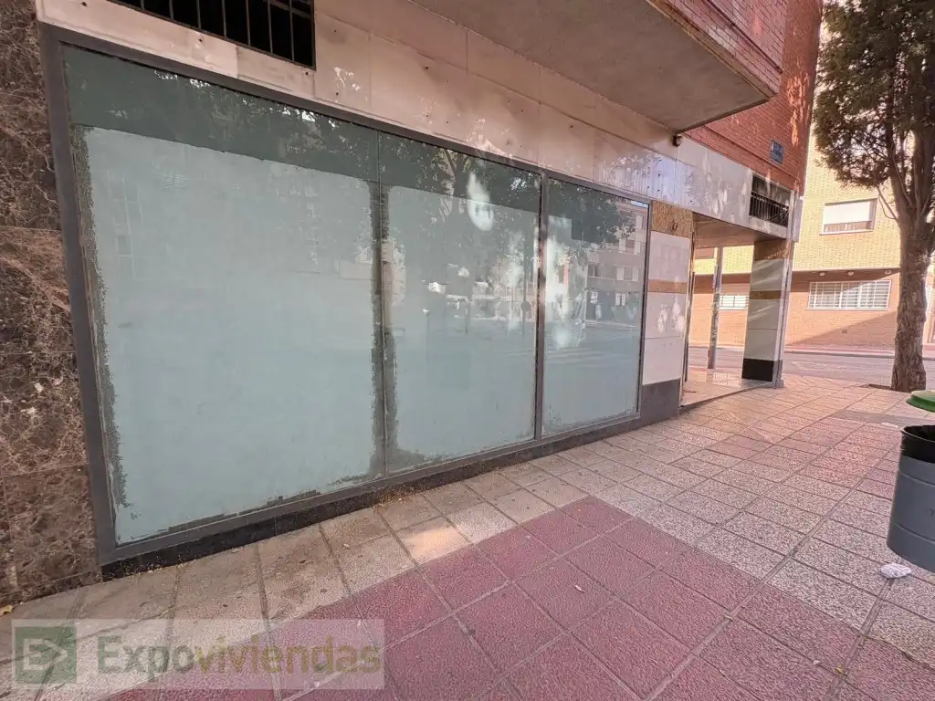 Geschaftsraum zur Miete in Calle Acropolis, Juan de Borbón