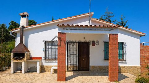 Foto 2 de Casa o chalet en venta en Calle de Les Assutzenes, Palafolls, Barcelona