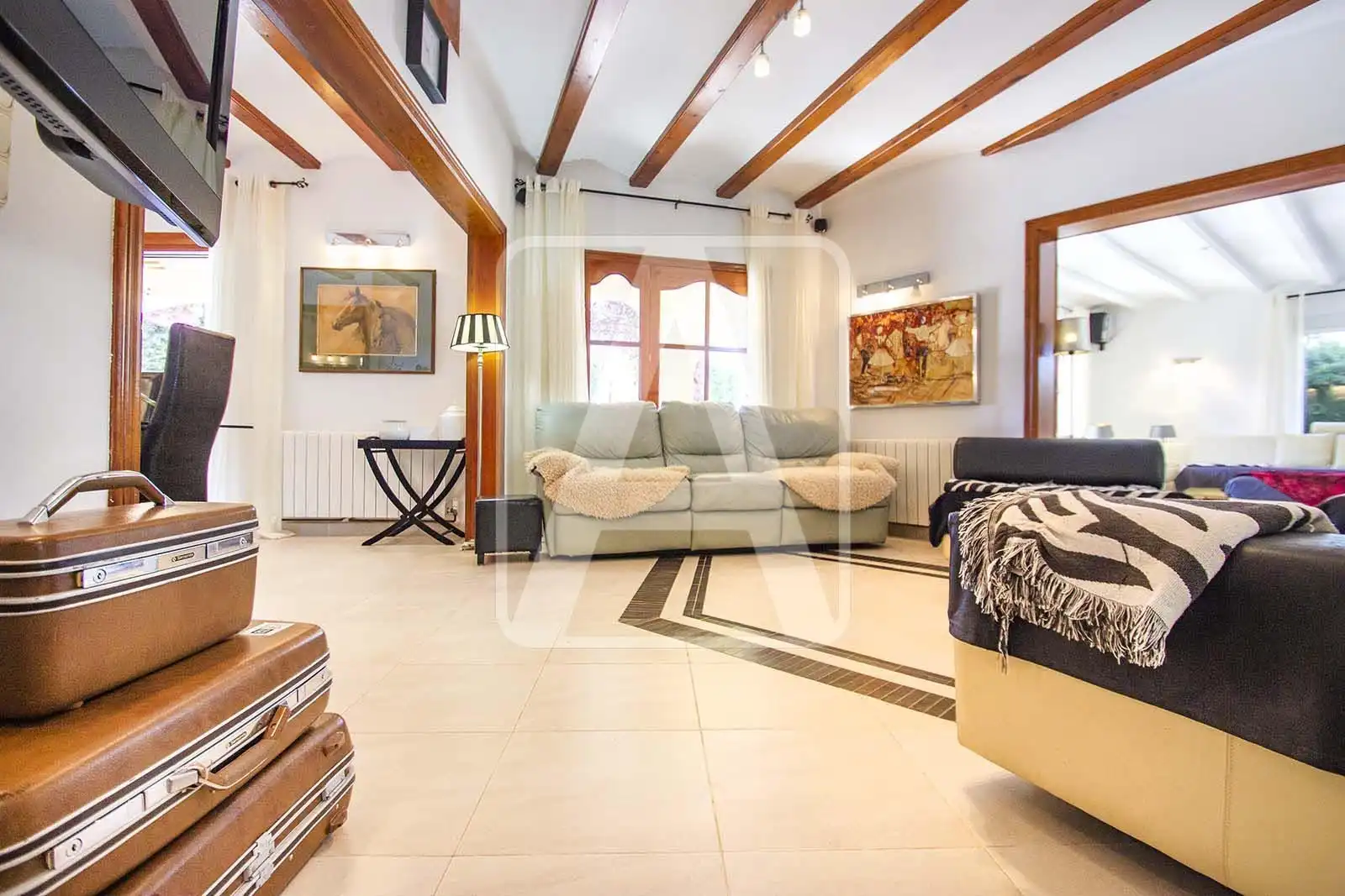 Sala d'estar de Finca rústica en venda en Calpe / Calp amb Aire condicionat, Calefacció i Jardí privat