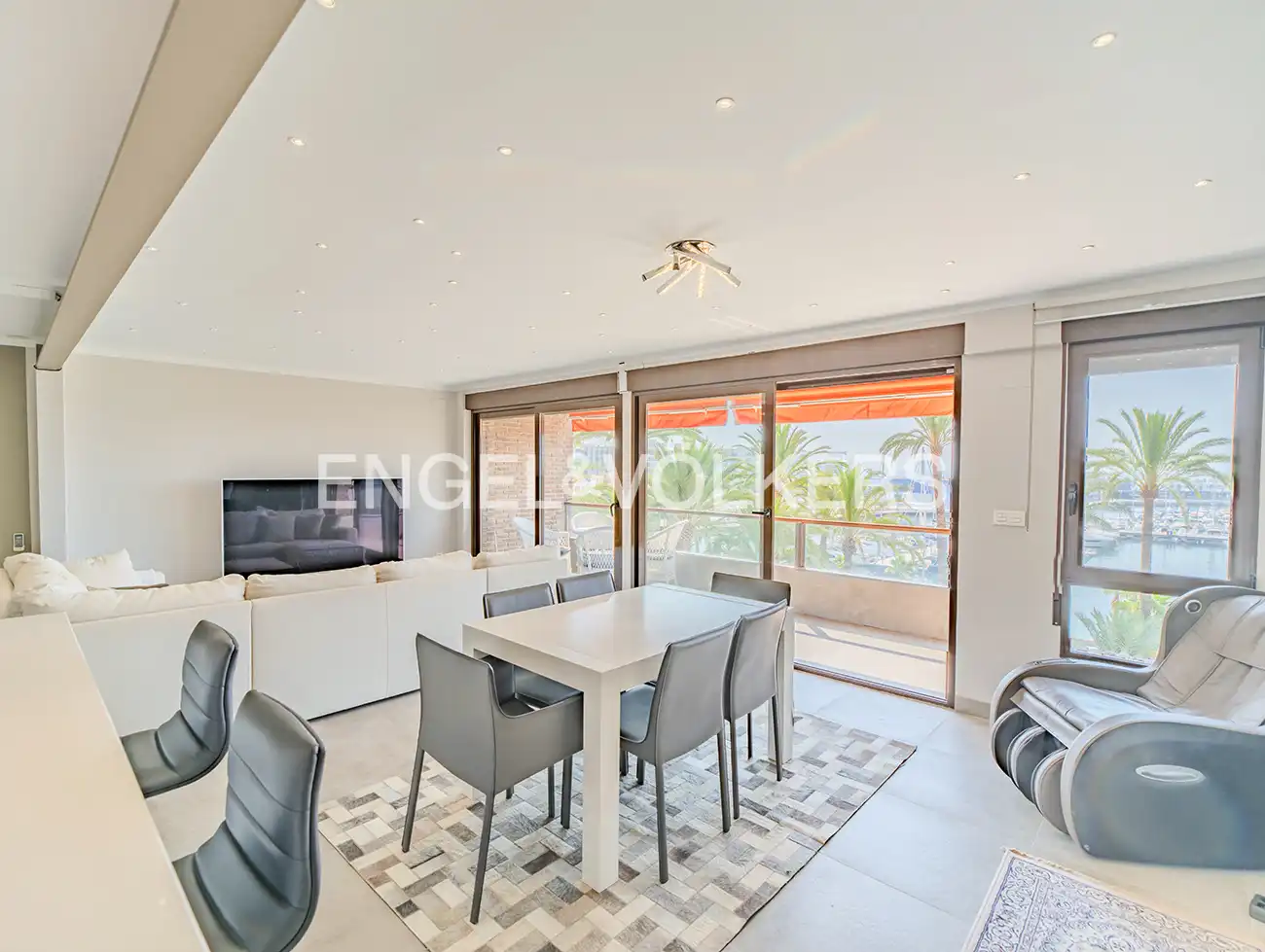 Dining room of Flat for sale in Alicante / Alacant  with Air Conditioner, Heating and Terrace