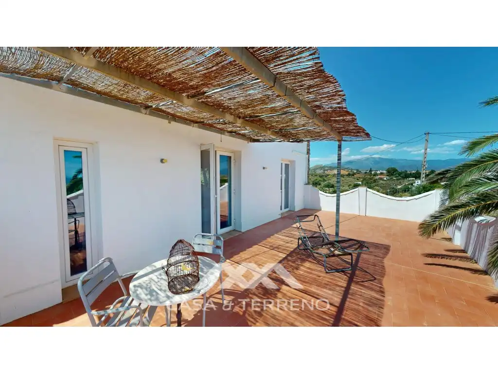 Terraza de Casa o chalet en venta en Vélez-Málaga con Aire acondicionado, Jardín privado y Terraza