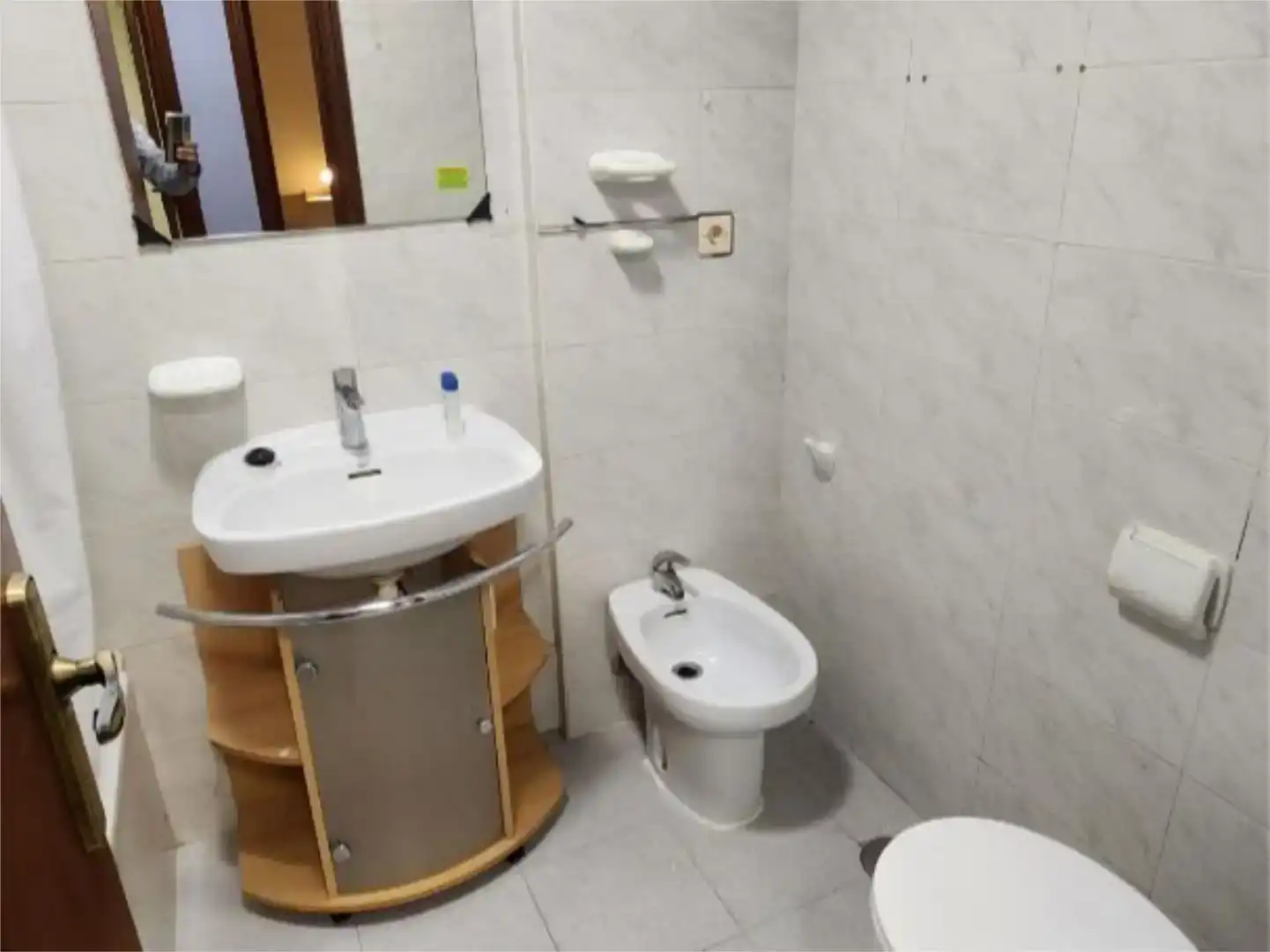 Badezimmer von Wohnung zur Miete in Terradillos mit Möbliert