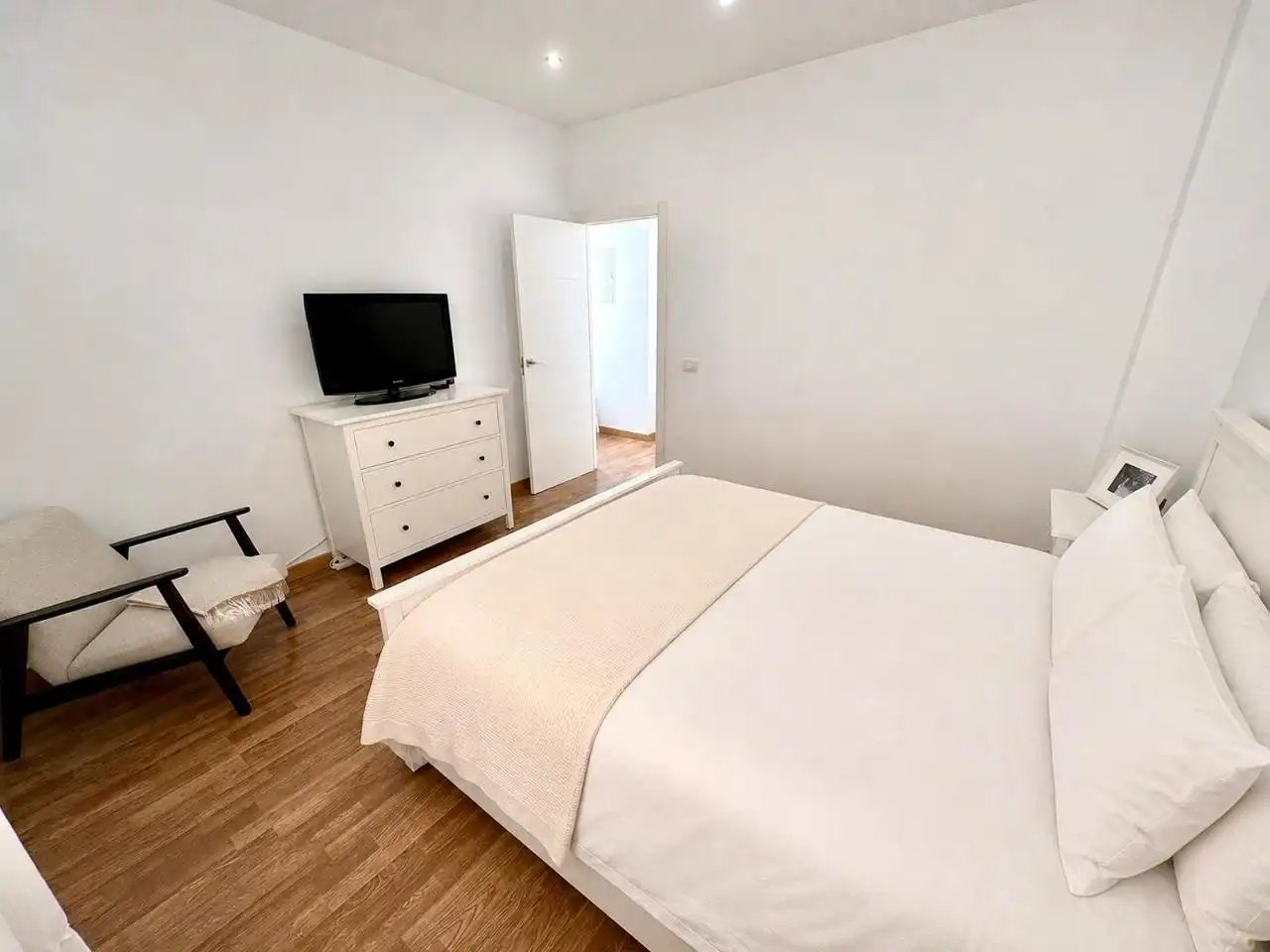 Bedroom of Flat for rent in Santa Cruz de Tenerife  with Air Conditioner and Furnished