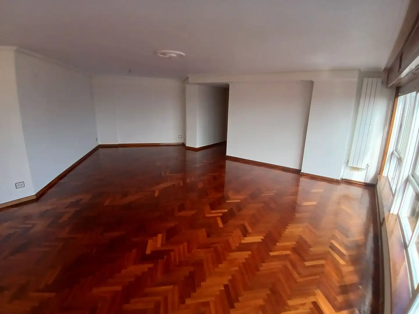 Piso en venta en Ferrol con Calefacción y Trastero