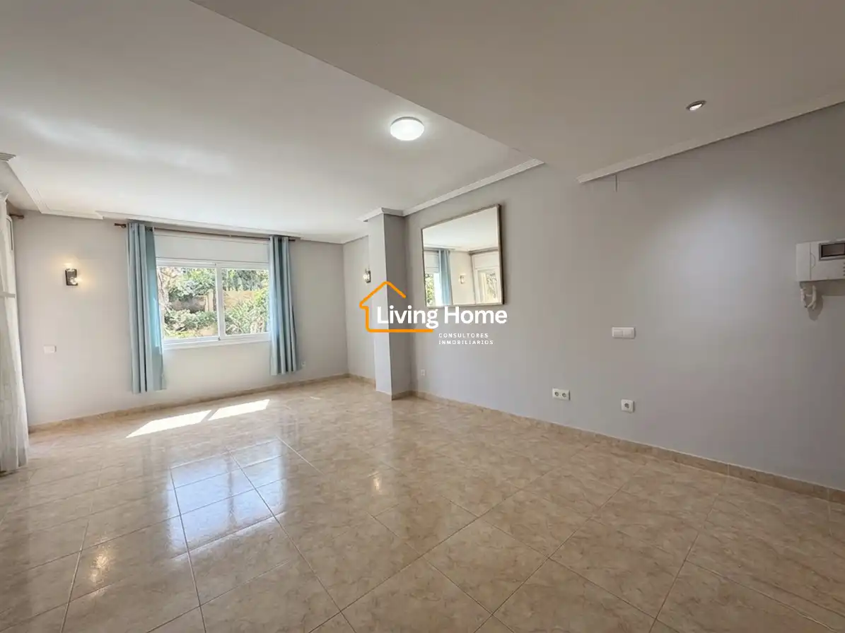 Vista exterior de Piso en venta en Salou