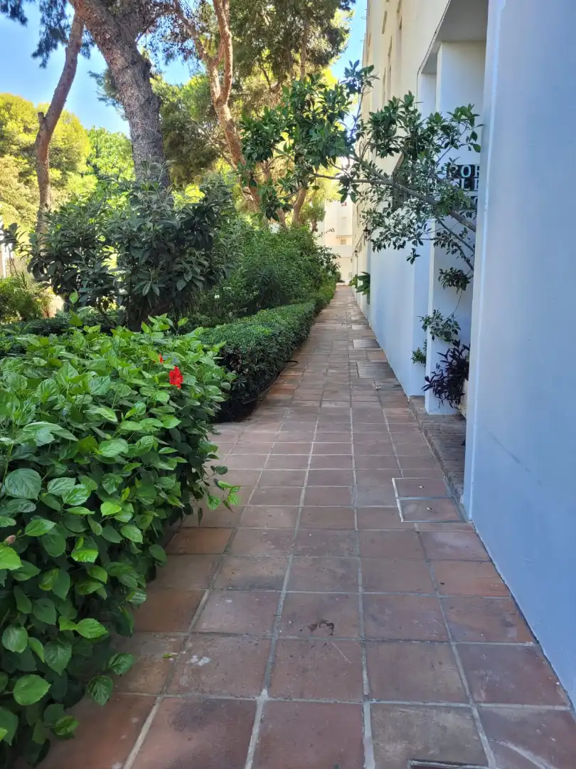 Apartament en venda a Calle Decano Higueras del Castillo, 37, La Carihuela - Los Nidos