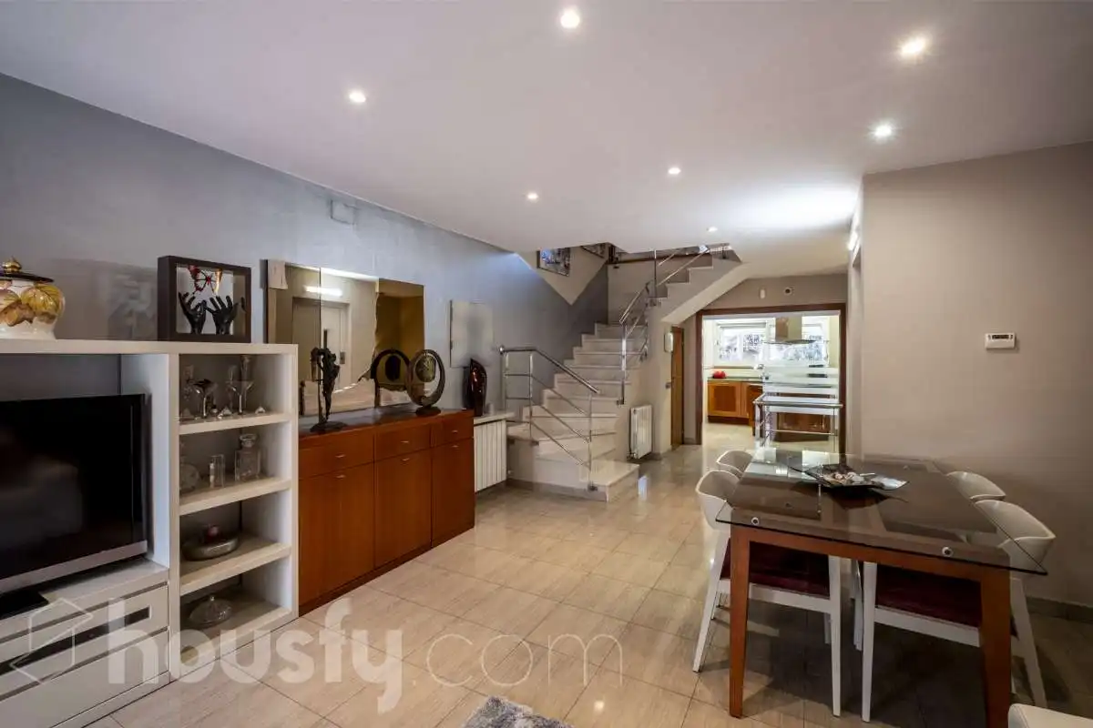 Casa o chalet en venta en Barcelona con Aire acondicionado, Terraza y Trastero