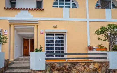 Exterior view of Single-family semi-detached for sale in Santa Brígida  with Private garden, Terrace and Furnished