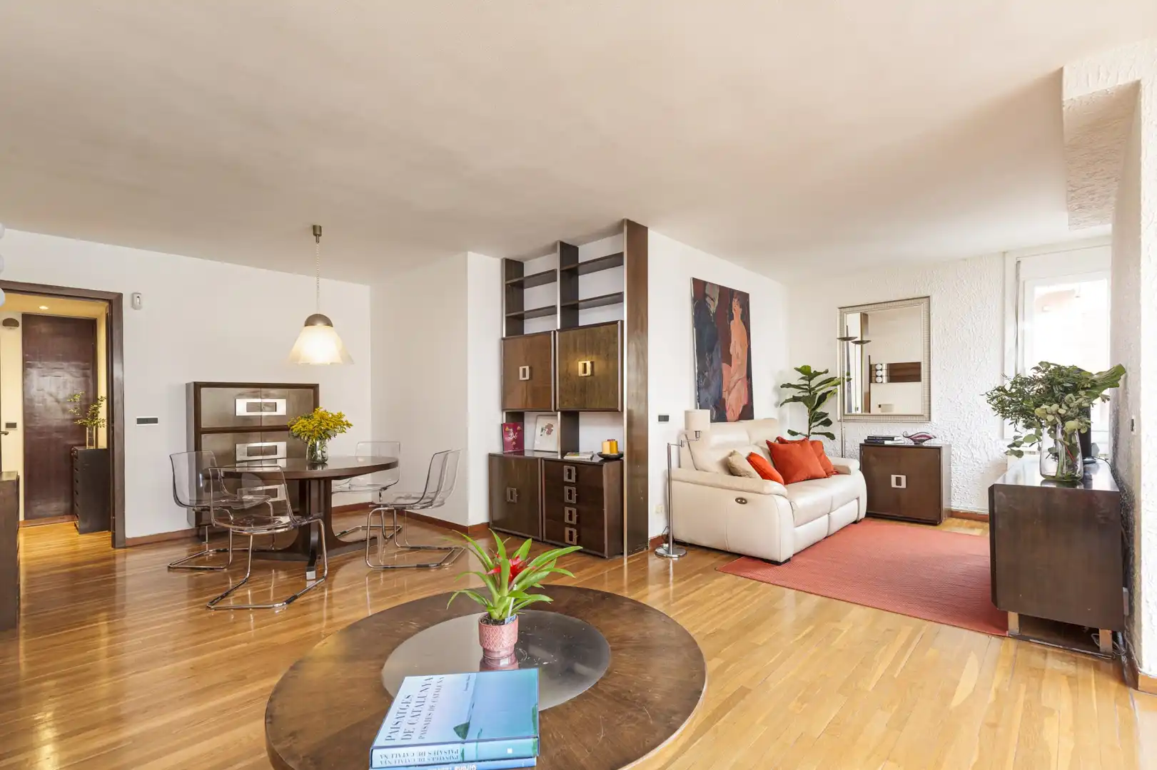 Living room of Flat for rent in  Barcelona Capital  with Air Conditioner, Heating and Furnished