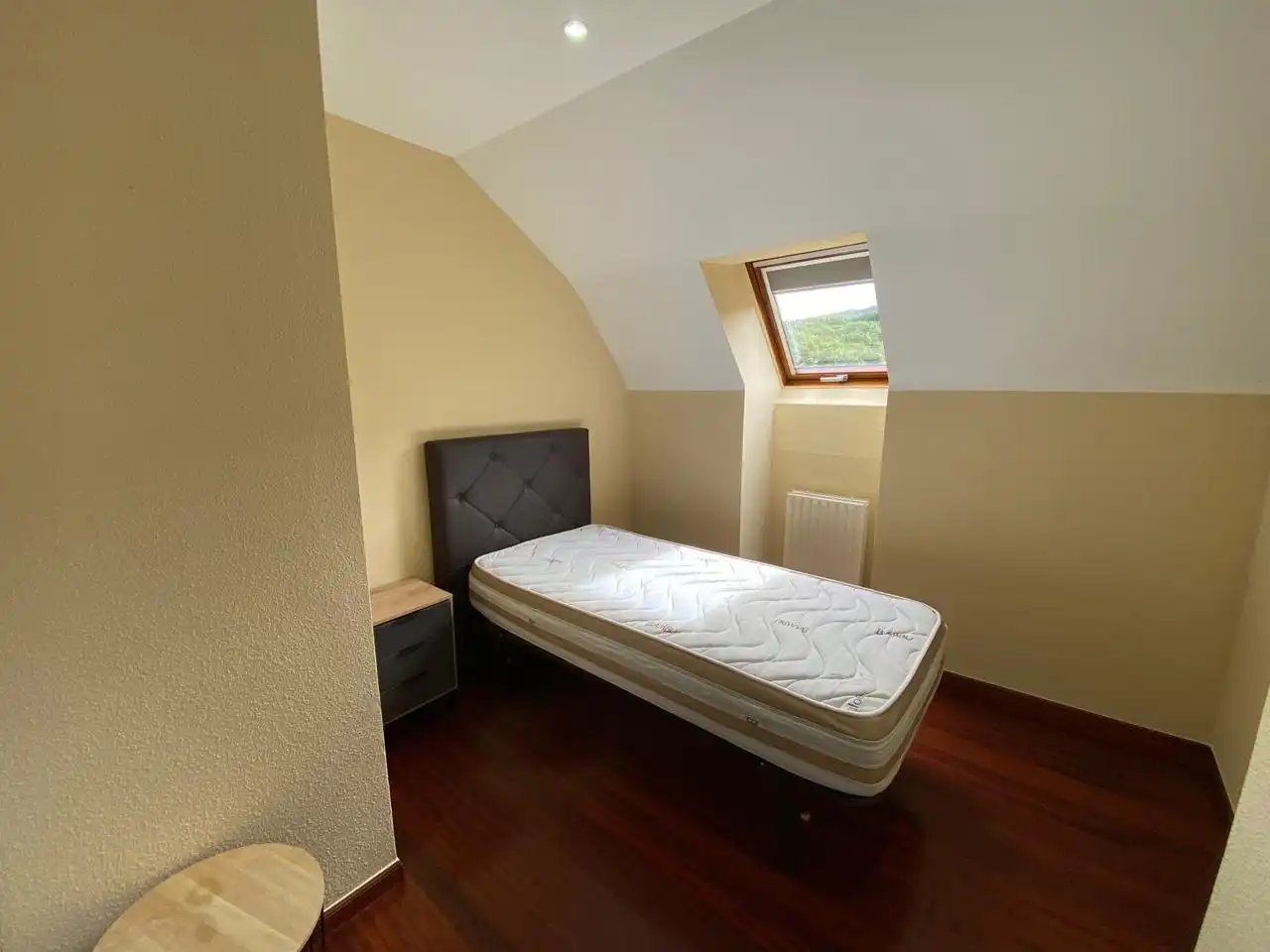 Maisonette zur Miete in Calle Jose Maria Vega, Cotolino