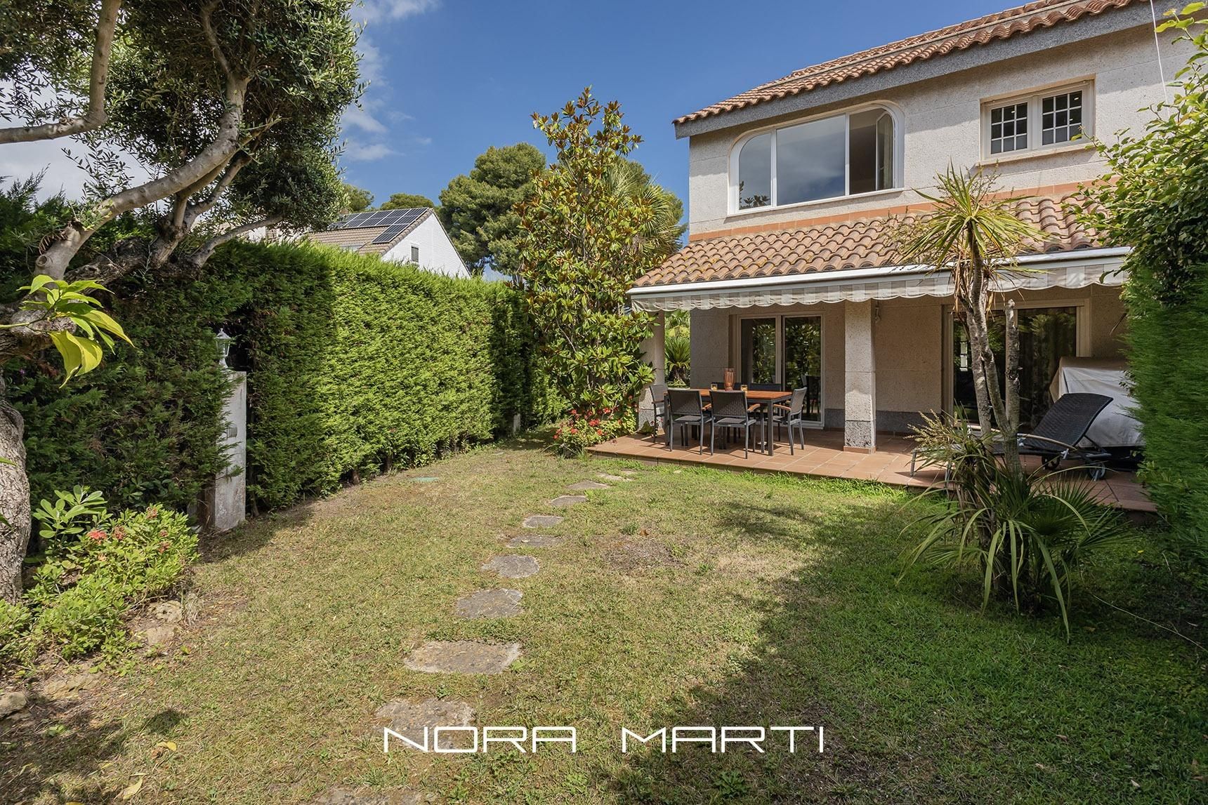 Garden of Single-family semi-detached for sale in Sant Andreu de Llavaneres  with Heating, Private garden and Terrace