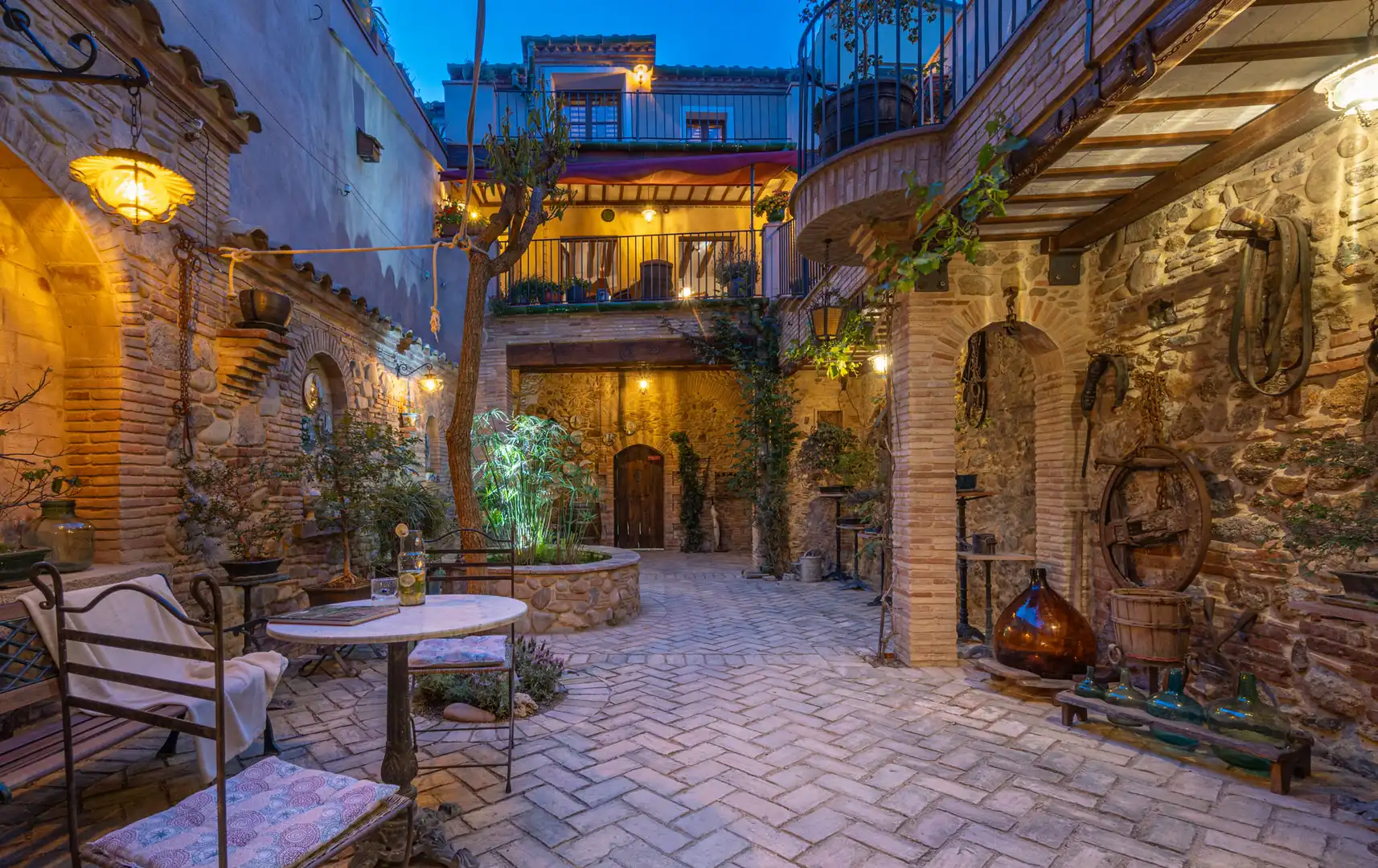 Casa rústica en venda a Castelló d'Empúries