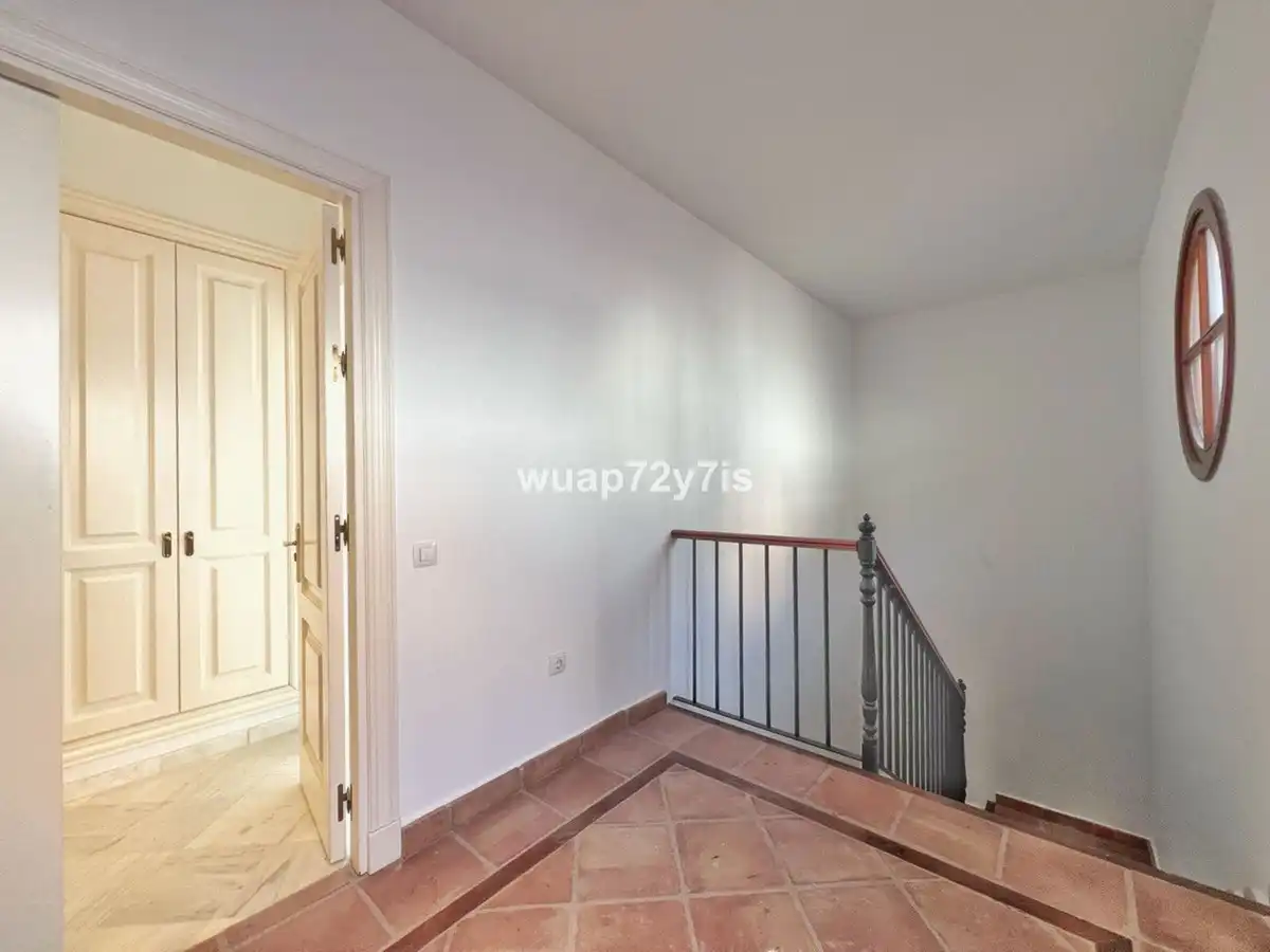 Casa a schiera in vendita a Benahavís pueblo, imagen 3