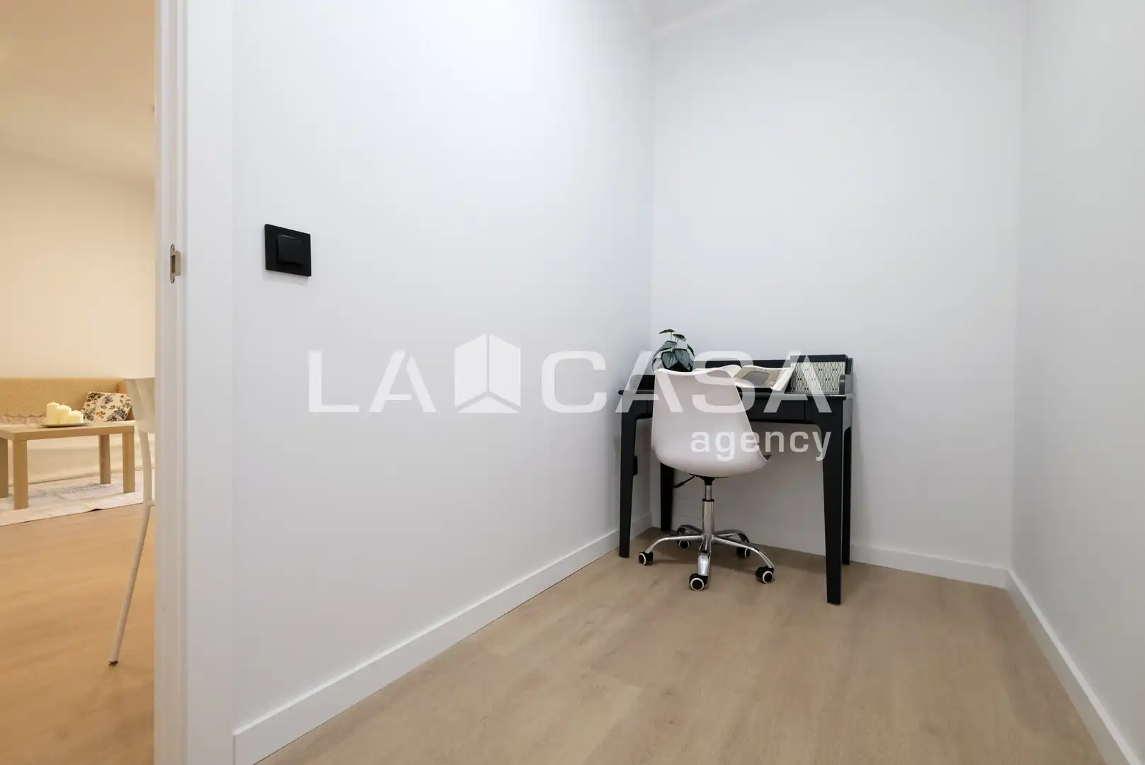 Flat for sale in Barcelona  with Balcony