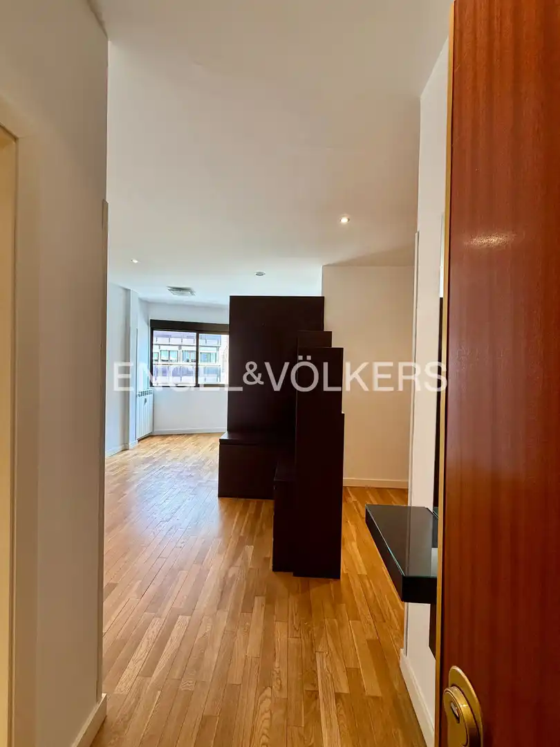 Exterior view of Flat for rent in Madrid  with Air Conditioner and Heating